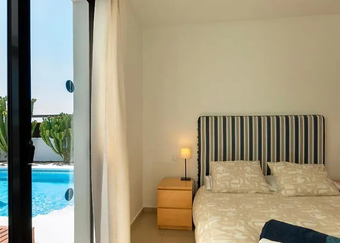 Jacks Place Playablanca Pool Villa *