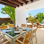 Jacks Place Playablanca Pool * פלאיה בלנקה